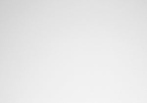 Homeroots 24" White Free Form Manufactured Wood Bar Table   332774