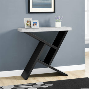 Homeroots 36" Gray And Black Abstract Console Table With Shelves   332791