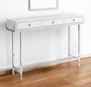 Homeroots 48" White And Silver Console Table And Drawers White  333154