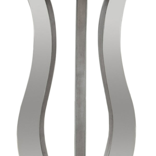 Homeroots 24" Silver Glass Round End Table   333268