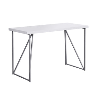 Homeroots 22" White And Silver Computer Desk   333495
