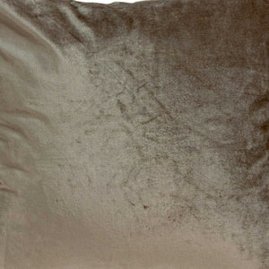 Homeroots 18" X 7" X 18" Transitional Taupe Solid Pillow Cover With Poly Insert   333998