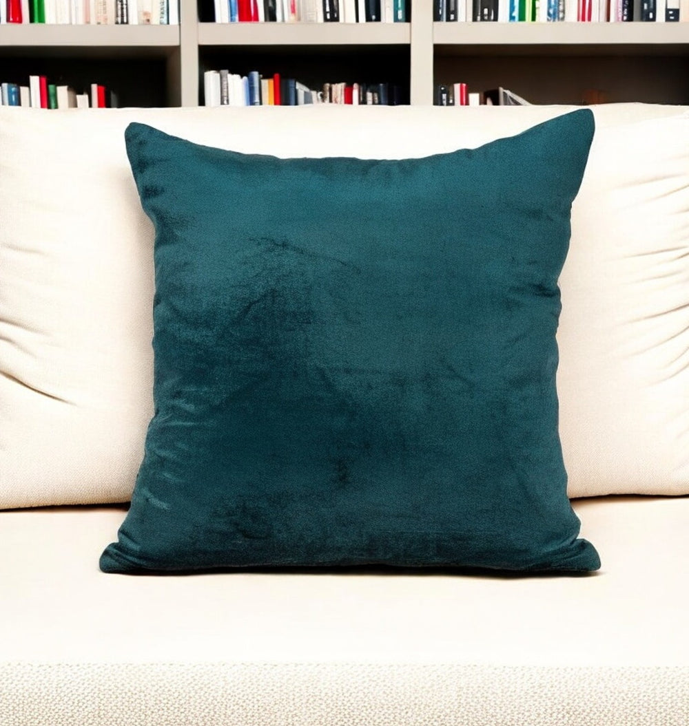 Homeroots 18" X 7" X 18" Transitional Teal Solid Pillow Cover With Poly Insert   334000