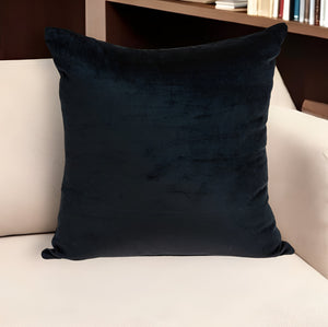 Homeroots 18" X 7" X 18" Transitional Black Solid Pillow Cover With Poly Insert   334001