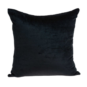 Homeroots 20" Black Cotton Blend Throw Pillow   334016