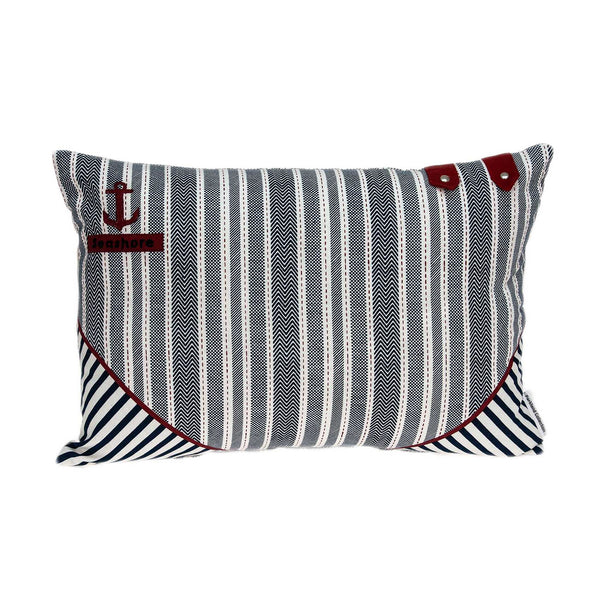 Homeroots 14" X 20" Gray Cotton Throw Pillow   334037