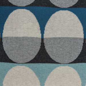 Homeroots 20" X 7" X 20" Transitional Gray And Blue Pillow Cover With Poly Insert   334053