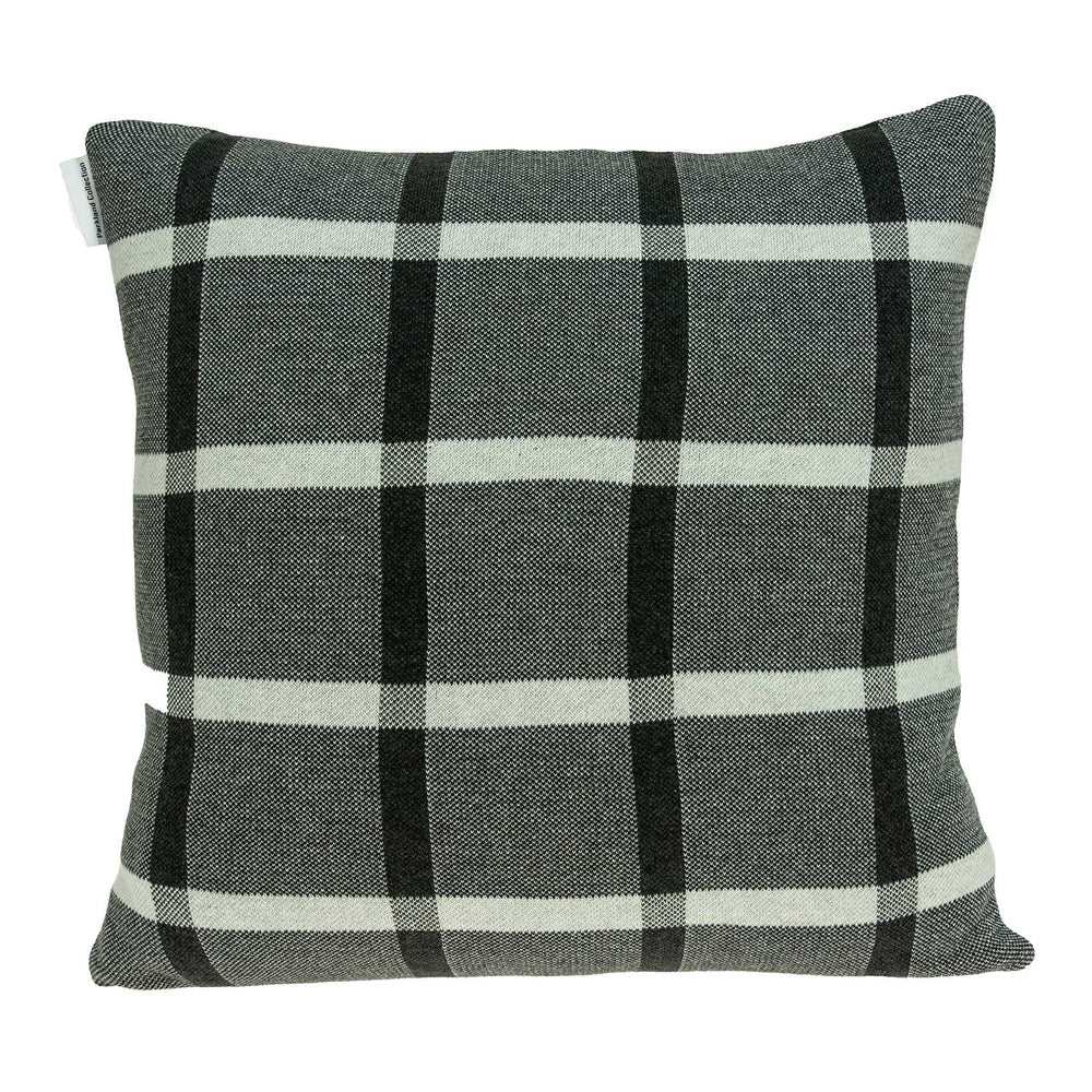 Homeroots 20" X 7" X 20" Transitional Gray Pillow Cover With Poly Insert   334057