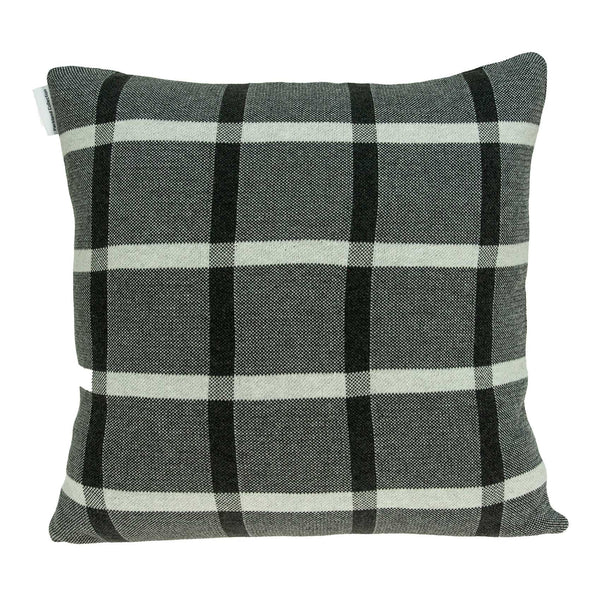 Homeroots 20" X 7" X 20" Transitional Gray Pillow Cover With Poly Insert   334057