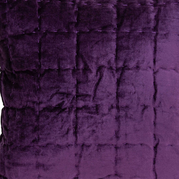 Homeroots 20" X 20" Purple Cotton Blend Zippered Pillow   334089