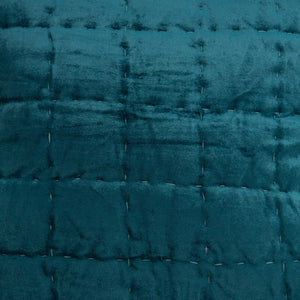 Homeroots 20" X 7" X 20" Transitional Teal Solid Quilted Pillow Cover With Poly Insert   334096