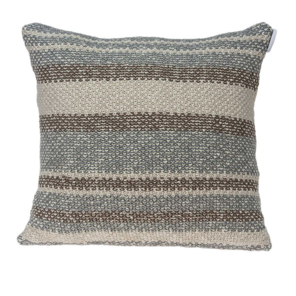 Homeroots 20" X 7" X 20" Charmingtransitional Tan Cotton Pillow Cover With Poly Insert   334108