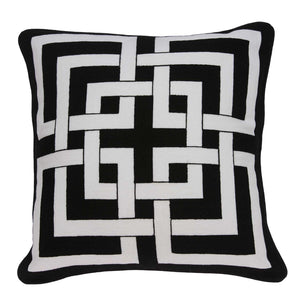 Homeroots 20" X 7" X 20" Transitional Black And White Pillow Cover With Poly Insert   334116
