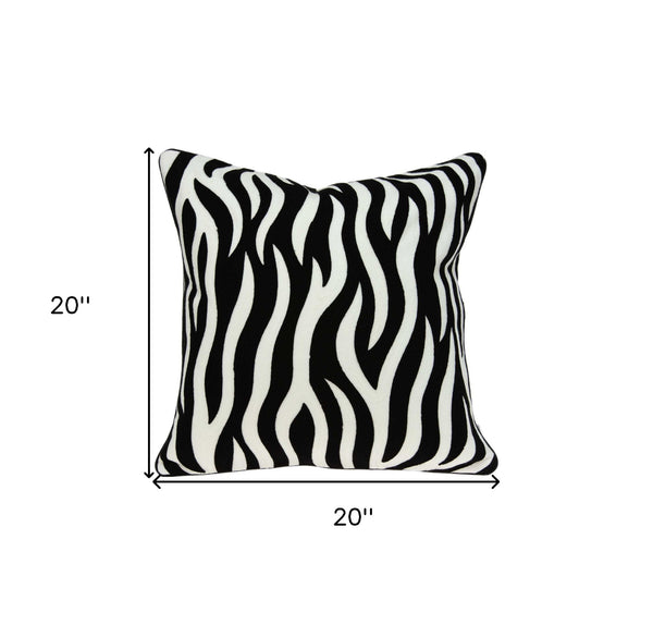 Homeroots 20" X 7" X 20" Transitional Black And White Zebra Pillow Cover With Poly Insert   334118