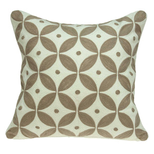Homeroots 20" X 7" X 20" Transitional Beige And White Accent Pillow Cover With Poly Insert   334127