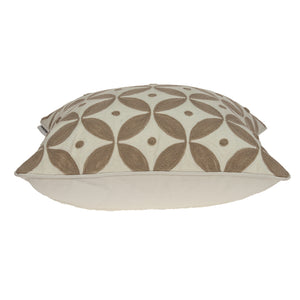 Homeroots 20" X 7" X 20" Transitional Beige And White Accent Pillow Cover With Poly Insert   334127
