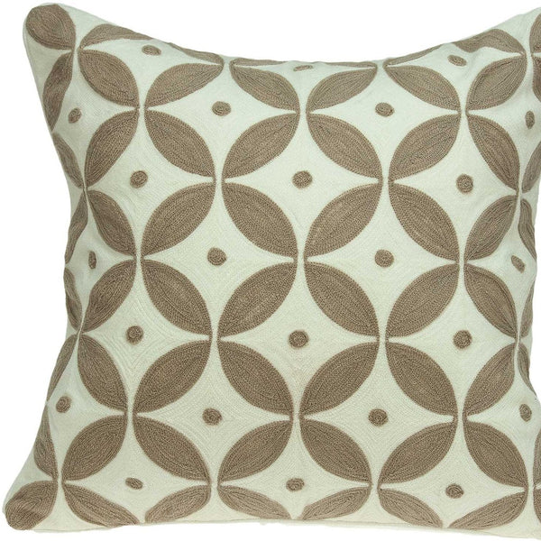 Homeroots 20" X 7" X 20" Transitional Beige And White Accent Pillow Cover With Poly Insert   334127