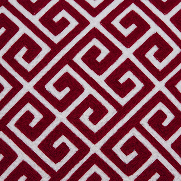 Homeroots 20" X 7" X 20" Transitional Red And White Cotton Pillow Cover With Poly Insert   334132