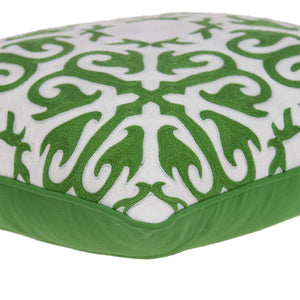 Homeroots 20" X 7" X 20" Traditional Green And White Accent Pillow Cover With Poly Insert   334136