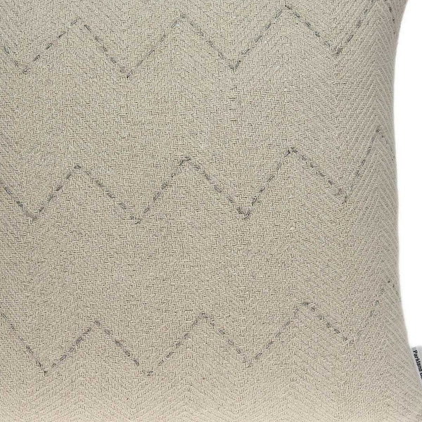 Homeroots 20" X 6" X 14" Transitional Beige Pillow Cover With Poly Insert   334149