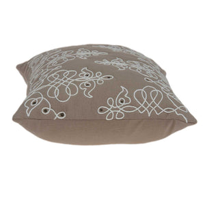 Homeroots 20" X 6" X 14" Traditional Tan Pillow Cover With Poly Insert   334157