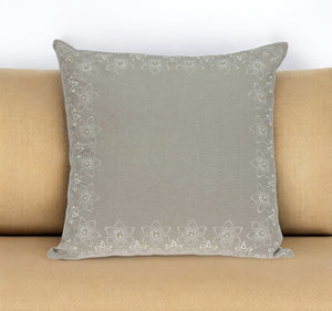 Homeroots 20" X 7" X 20" Decorative Transitional Beige Pillow Cover With Poly Insert   334168