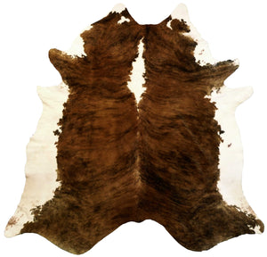 Homeroots 6.5 Ft  Classic Brindled Cowhide Rug Classic Cowhide 334418