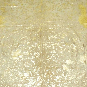 Homeroots 6.5 Ft  Gold Devore Brindled Cowhide Rug Gold Devore Cowhide 334419