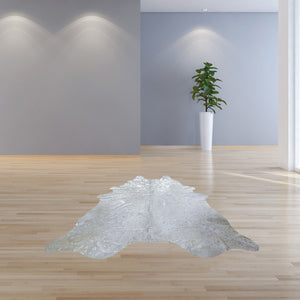 Homeroots 6.5 Ft  Silver Devore Brindled Cowhide Rug Silver Devore Cowhide 334420