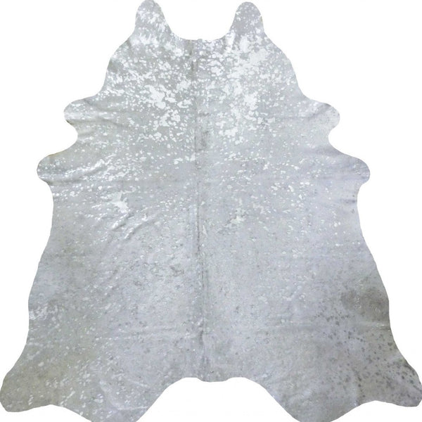 HomeRoots 6' Handmade Cowhide Area Rug - Rustic Elegance, Unique Texture, Durable Design for Any Space Silver Devore 334420