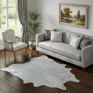 HomeRoots 6' Handmade Cowhide Area Rug - Rustic Elegance, Unique Texture, Durable Design for Any Space Silver Devore 334420