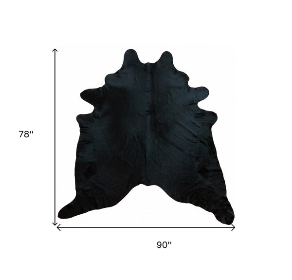 Homeroots 6' X 7' Black Cowhide Handmade Area Rug Natural Cowhide 334422