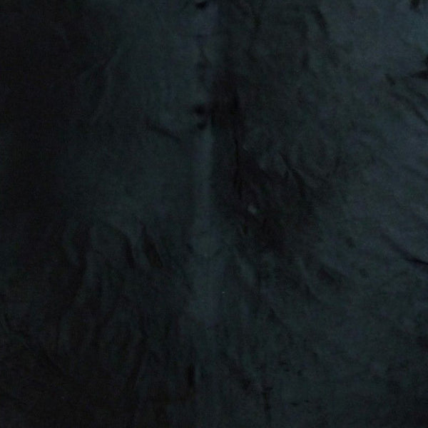 Homeroots 6.5 Ft  Black Dyed Brindled Cowhide Rug Black Dyed Cowhide 334425