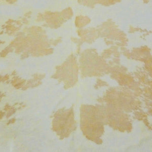 Homeroots 6.5' White And Tan Brazilian Natural Cowhide Area Rug White And Tan Cowhide 334429