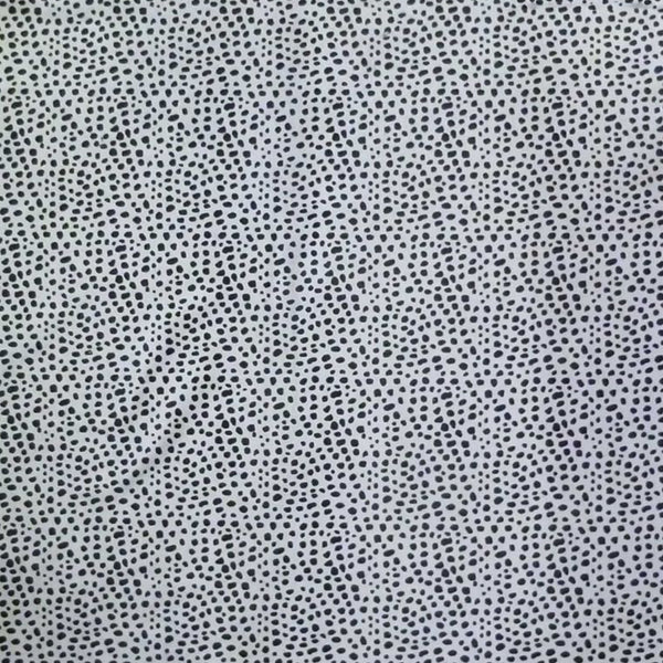 Homeroots 6 Ft Black And White Cheetah Stenciled Cowhide Rug Black And White Cowhide 334432