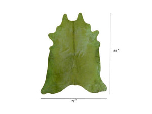 Homeroots 6 Ft Green Dyed Stenciled Cowhide Rug Green Dyed Cowhide 334441