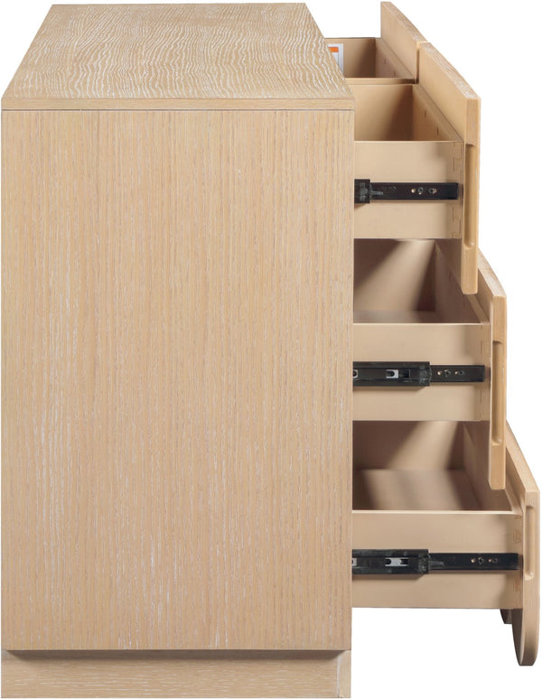Meridian Furniture Scallop Art Deco Fluted Oak Veneer Dresser with Statement Style for Primary Bedroom Storage Natural 334Natural-D