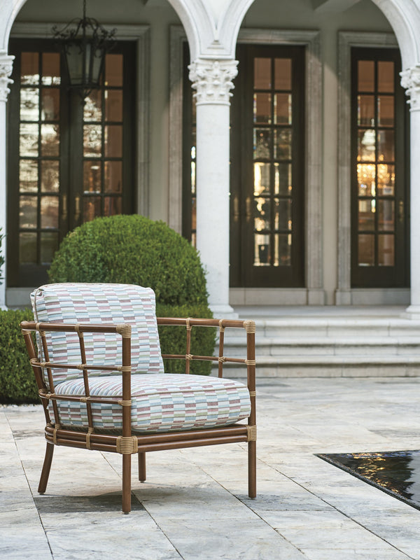 Lexington Tommy Bahama Outdoor 3360-11-40 Lounge Chair - Embrace Coastal Luxury With Leather-wrapped Bamboo & Wavy Glass Top Design  Wood 3360-11-40