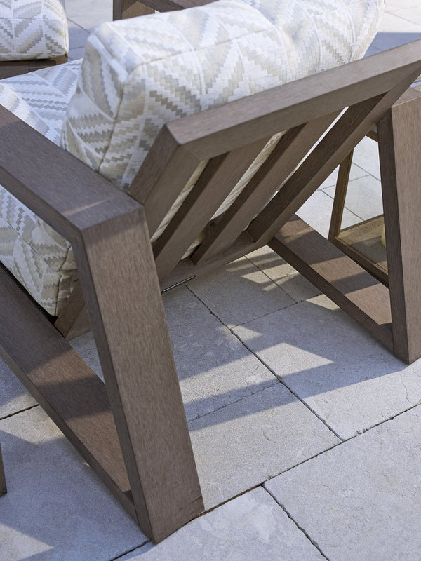 Lexington Tommy Bahama Outdoor 3370-11-40 Lounge Chair - Embrace Durability And Style With Eco-friendly Mozambique Outdoor Design  Wood 3370-11-40