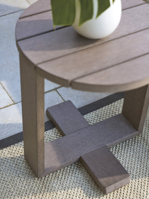 Lexington Tommy Bahama Outdoor 3370-950 Mozambique Round Table - Eco-friendly Synthetic Teak For Stylish Outdoor Living & Durability  Wood 3370-950