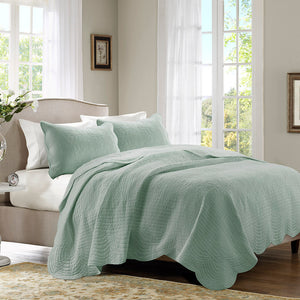 Madison Park Tuscany Cottage/Country 3 Piece Reversible Scalloped Edge Quilt Set MP13-6120 Seafoam