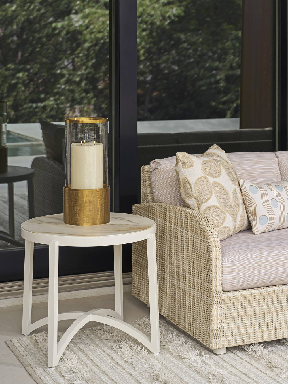 Lexington Round Stone Top End Table with Arched Base Natural Veining Living Room Accent 3390-953