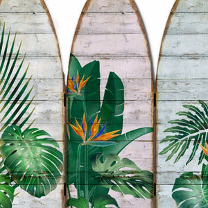 Homeroots 71" Green Solid Wood Folding Three Panel Screen Room Divider   342731