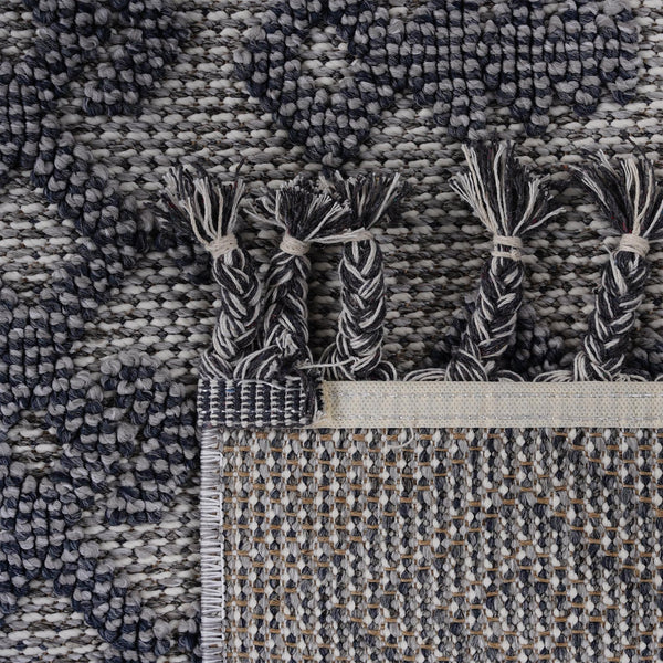 English Elm Loom & Luxe 2X8 Traditional Area Rug In White/Gray - Stylish, Durable, Kid & Pet Friendly Design B335P289615