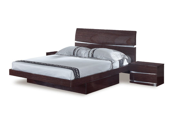 Homeroots Solid Wood King Wood Brown Bed Wenge Solid Manufactured Wood 343913