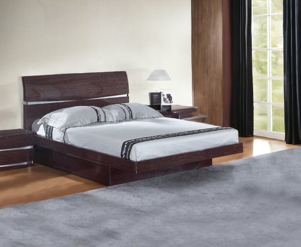 Homeroots Solid Wood King Wood Brown Bed Wenge Solid Manufactured Wood 343913
