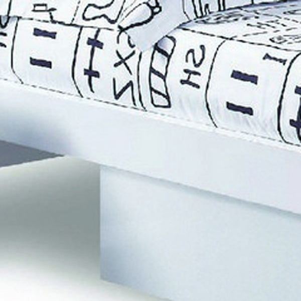 Homeroots White Solid Wood King Bed Frame White Solid Manufactured Wood 343914