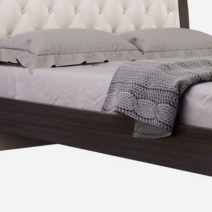 Homeroots Solid Wood King Tufted Beige Upholstered Faux Leather Bed With Nailhead Trim  Solid Manufactured Wood 343920