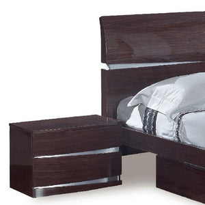 Homeroots Solid Wood King Wood Brown Bed Wenge Solid Manufactured Wood 343922