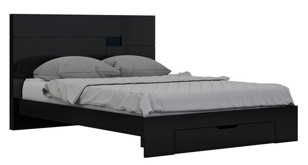 Homeroots Solid Wood King Black Bed Balck Solid Manufactured Wood 343923